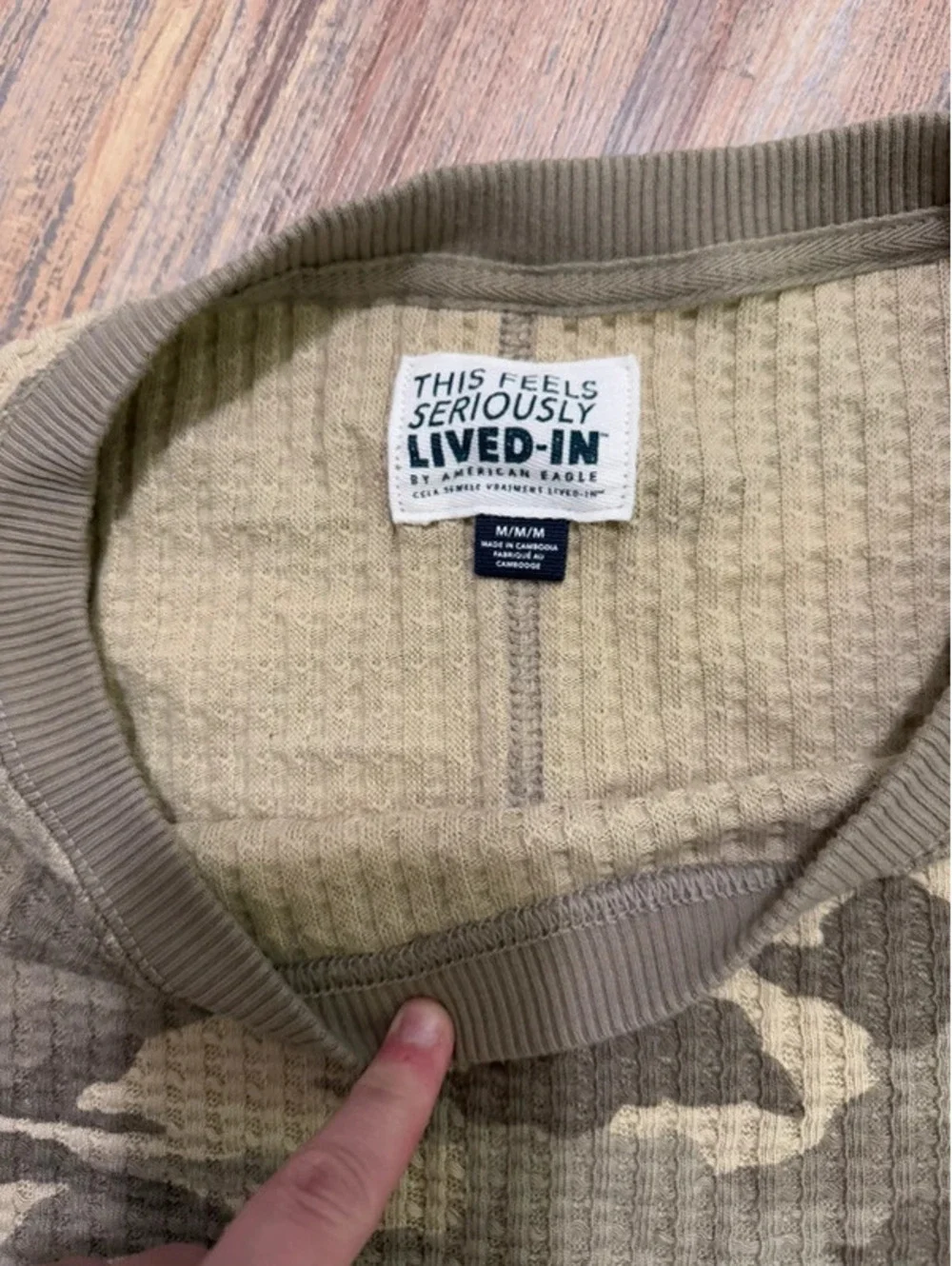 American Eagle crewneck size medium oversized - Picture 3 of 3